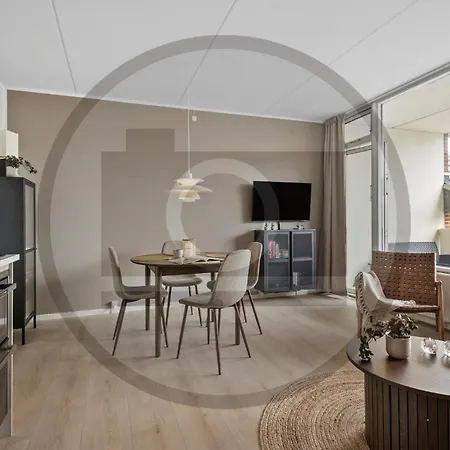 Apartment 1 Bedroom Amazing In *